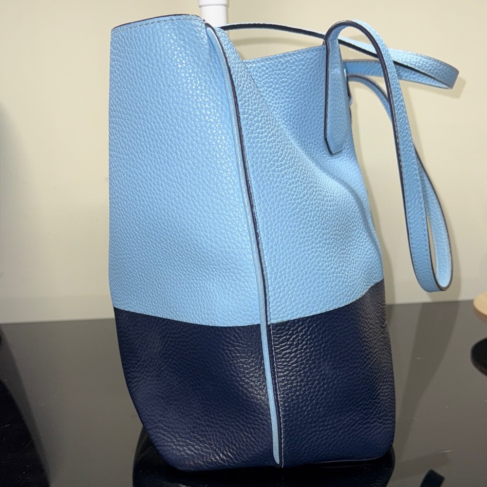 Tory Burch Light Blue and Navy Tote - Picture 9 of 16